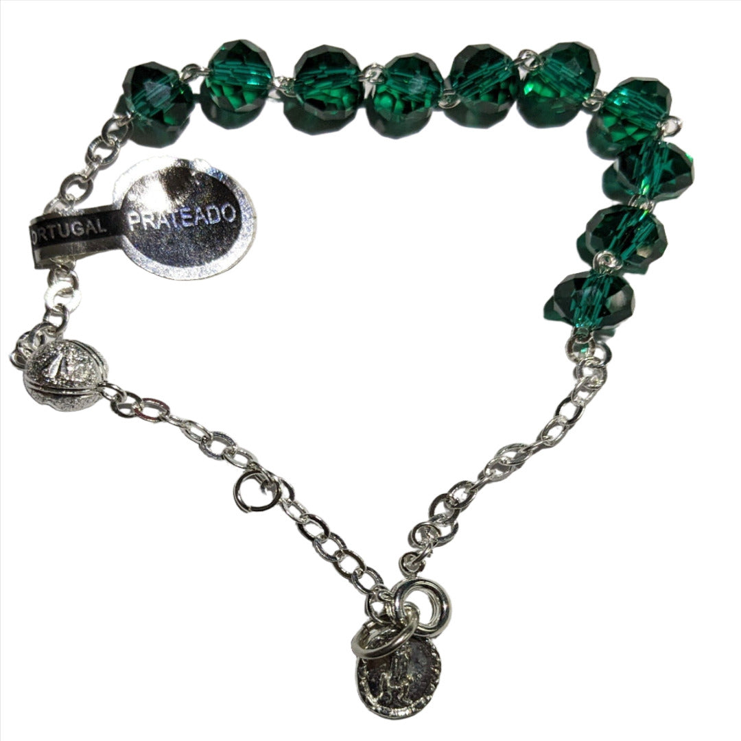 BRACELET ROSARY IN EMERALD GREEN CRYSTAL BEADS