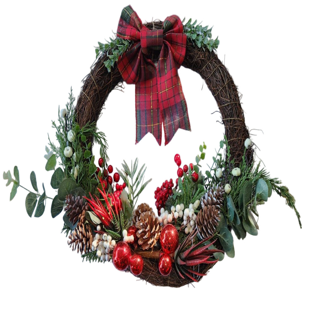 CHRISTMAS WREATH 1