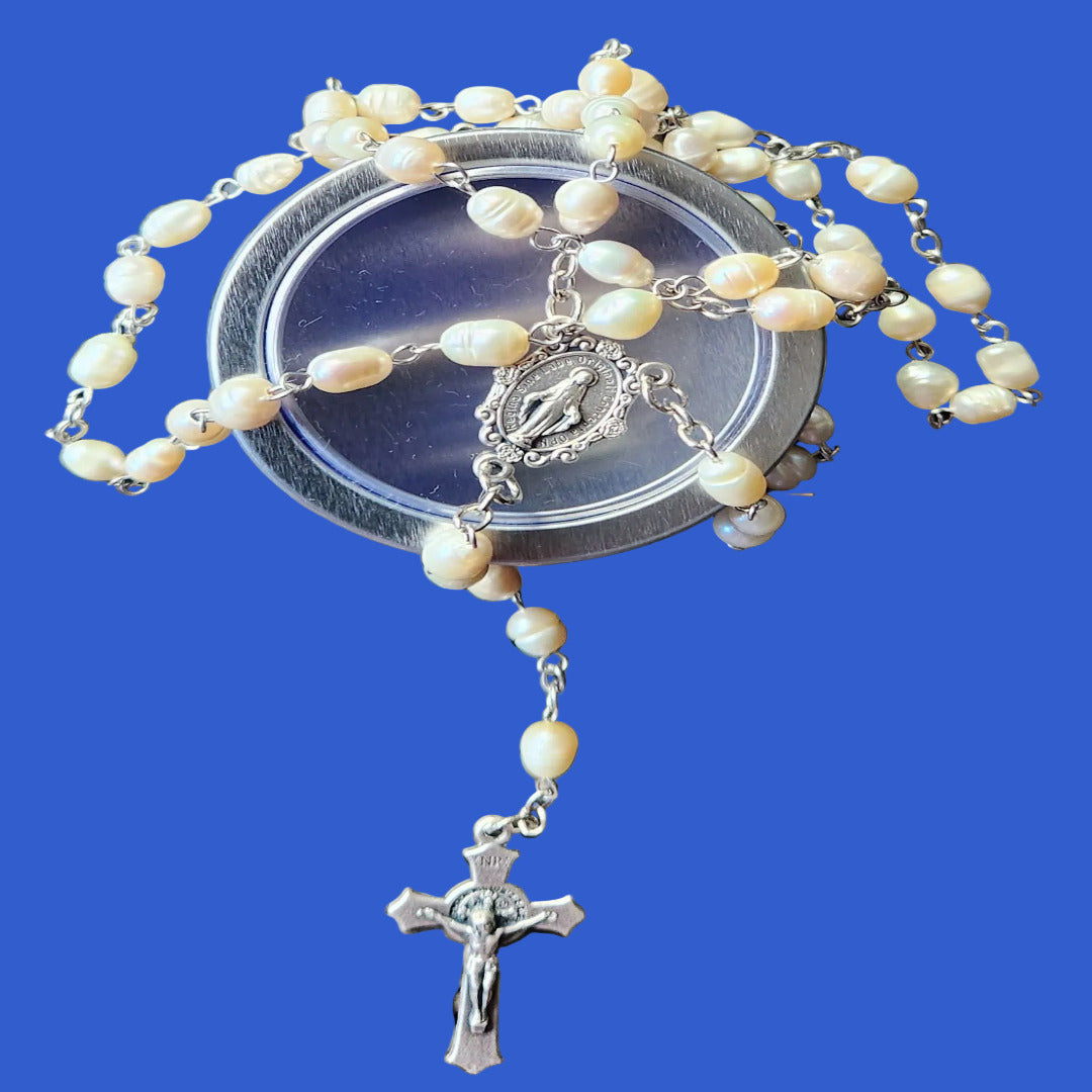 HANDMADE SILVER ROSARY IN FRESHWATER PEARL BEADS